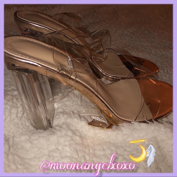 MoonAngel Shoes - 💎Champagne Size 10 Clear Heels💎